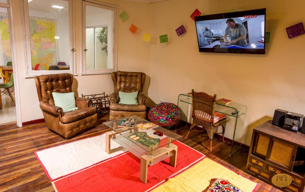 Bento Hostel (Adults Only) Santiago Exterior foto